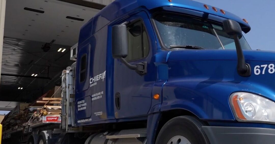 Diesel vs Electric truck_ The solution to rising fuel costs (2)