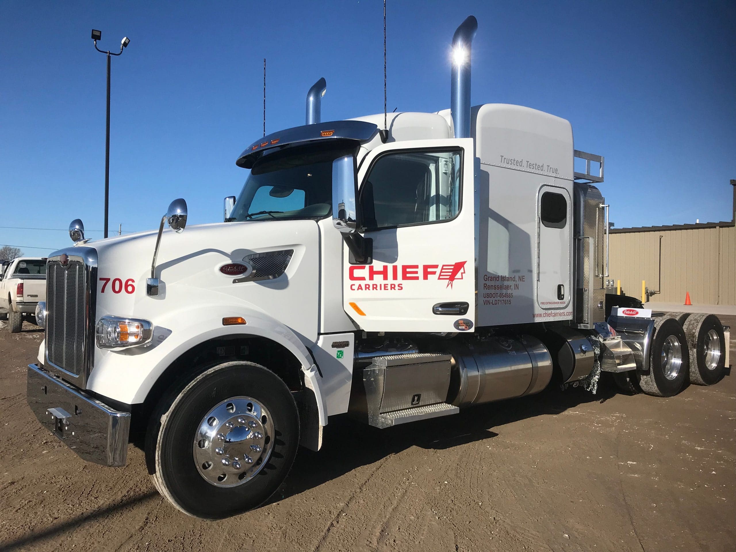 white chief carriers semi truck